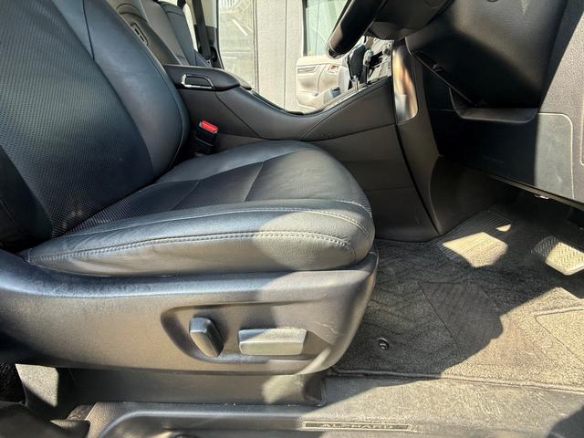 アルファード ２．５Ｓ　Ｃパッケージ　全国対応１年保証　アルパインＥＸ１１Ｚナビ　アルパインフリップダウンモニター　オットマンシート　Ｂｌｕｅｔｏｏｔｈ　バックカメラ　両側電動スライド　３眼ヘッドライト　シートヒーター　レーダー（46枚目）