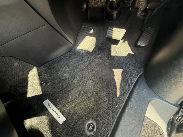 アルファード ２．５Ｓ　Ｃパッケージ　全国対応１年保証　アルパインＥＸ１１Ｚナビ　アルパインフリップダウンモニター　オットマンシート　Ｂｌｕｅｔｏｏｔｈ　バックカメラ　両側電動スライド　３眼ヘッドライト　シートヒーター　レーダー（47枚目）