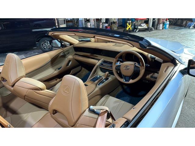 ＬＣ ＬＣ５００　コンバーチブル　ヘッドアップディスプレー　オレンジキャリパー　マークレビンソン　トルセンＬＳＤ　３６０度ドラレコ（5枚目）