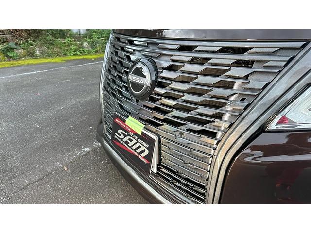 エルグランド ２５０ハイウェイスターＳ　アーバンクロム　ＣＶＴＦ圧送交換　シートカバー　エンジンスラッジナイザー施工　エアコンフラッシング　ウォターポンプ交換　サーモスタット交換　ＬＬＣ交換　補器ベルト交換　ベルトテンショナー交換　プラグ交換　スロットル清（6枚目）