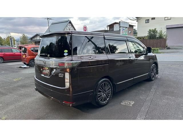 エルグランド ２５０ハイウェイスターＳ　アーバンクロム　ＣＶＴＦ圧送交換　シートカバー　エンジンスラッジナイザー施工　エアコンフラッシング　ウォターポンプ交換　サーモスタット交換　ＬＬＣ交換　補器ベルト交換　ベルトテンショナー交換　プラグ交換　スロットル清（12枚目）