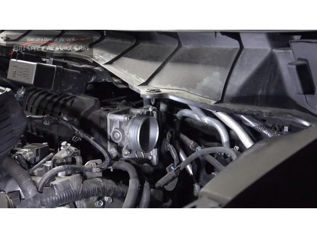 エルグランド ２５０ハイウェイスターＳ　アーバンクロム　ＣＶＴＦ圧送交換　シートカバー　エンジンスラッジナイザー施工　エアコンフラッシング　ウォターポンプ交換　サーモスタット交換　ＬＬＣ交換　補器ベルト交換　ベルトテンショナー交換　プラグ交換　スロットル清（55枚目）