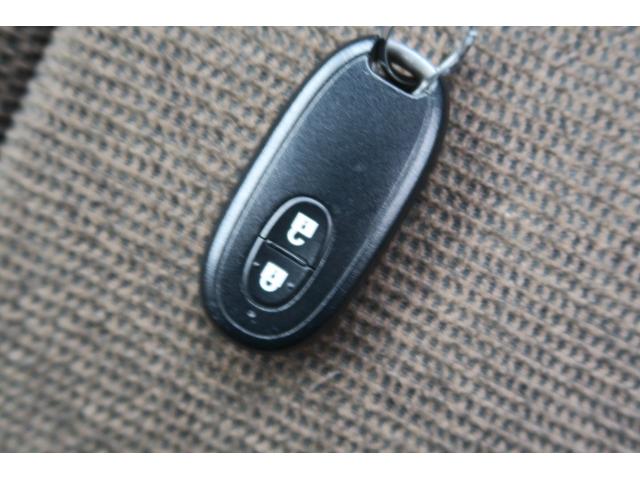アルトラパン Ｇ　スマートキー　プッシュスタート　ＣＤ　ベンチシート　ライトレベル調節　プライバシーガラス　エアコン　パワーステアリング　パワーウィンドウ（31枚目）
