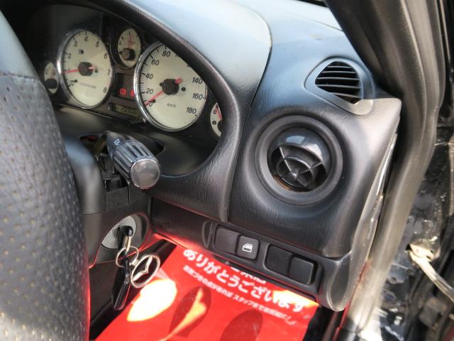 ロードスター ＳＰ　マニュアル５速車　キーレスエントリー　社外１６インチアルミホイール　車高調　タイミングベルト交換済み　ハードトップ　レザー調シートカバー　ＣＤ　ＭＤ（20枚目）