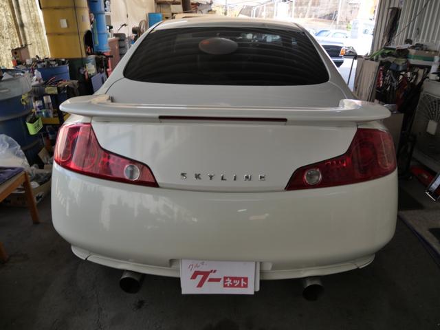 スカイライン ３５０ＧＴ　プレミアム　７０ｔｈ－ＩＩ　後期用純正１９インチアルミホイール　本革パワーシート　シートヒーター　ＥＴＣ　車高調　社外マフラー　ＢＯＳＥサウンド　キーレスエントリー（6枚目）