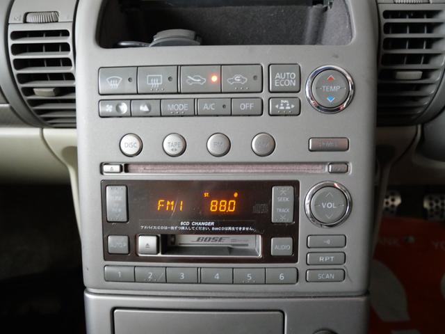 スカイライン ３５０ＧＴ　プレミアム　７０ｔｈ－ＩＩ　後期用純正１９インチアルミホイール　本革パワーシート　シートヒーター　ＥＴＣ　車高調　社外マフラー　ＢＯＳＥサウンド　キーレスエントリー（25枚目）