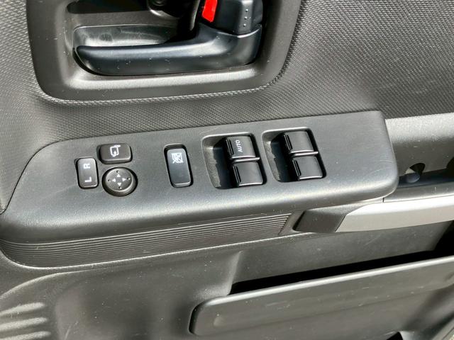 スペーシアギア ハイブリッドXZ ターボ 9インチナビ 両側パワースライドドア 前後ドライブレコーダー LEDヘッドライト スマートキー プッシュスタート クリアランスソナー クルーズコントロール セキュリティアラーム プライバシーガラス(62枚目)