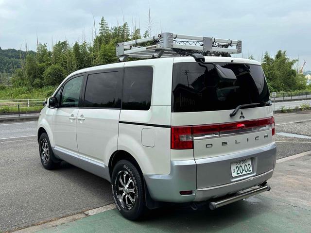 デリカＤ：５ Ｇ　パワーパッケージ　ＥＴＣ　バックカメラ　ナビ　ＴＶ　オートクルーズコントロール　両側スライド・片側電動　オートライト　ＨＩＤ　サンルーフ　スマートキー　電動格納ミラー　３列シート　フルフラット　ＣＶＴ　アルミホイール（7枚目）