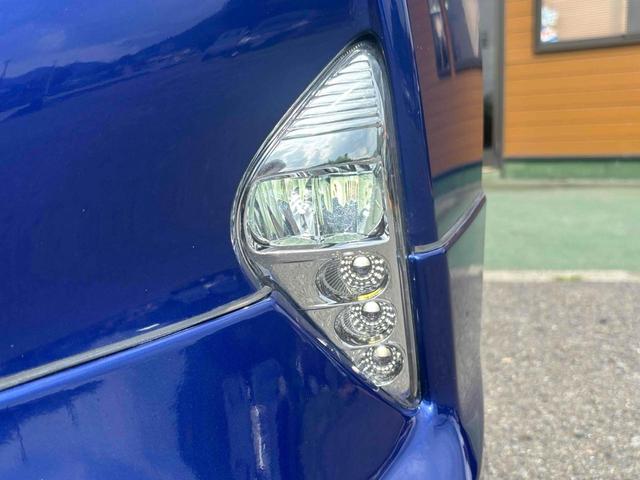 プリウス Ｓツーリングセレクション　ドライブレコーダー　ＥＴＣ　バックカメラ　ナビ　ＴＶ　アルミホイール　オートライト　ＬＥＤヘッドランプ　ＣＶＴ　シートヒーター　スマートキー　電動格納ミラー　盗難防止システム　ＣＤ　ＵＳＢ（12枚目）