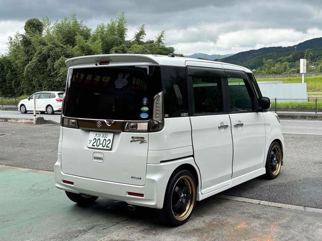 スペーシアカスタムＺ ターボ　ＥＴＣ　バックカメラ　両側スライド・片側電動　ナビ　ＴＶ　オートクルーズコントロール　レーンアシスト　衝突被害軽減システム　オートライト　ＨＩＤ　スマートキー　アイドリングストップ　電動格納ミラー（9枚目）