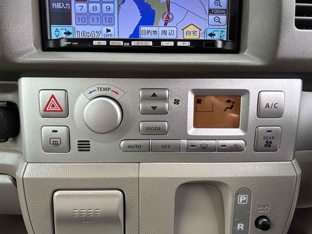 エブリイワゴン ＰＺターボスペシャル　ＥＴＣ　両側電動スライドドア　ナビ　ＴＶ　ＨＩＤ　キーレスエントリー　電動格納ミラー　ＡＴ　盗難防止システム　ＡＢＳ　ＣＤ　ＵＳＢ　アルミホイール　衝突安全ボディ　エアコン　パワーステアリング（6枚目）