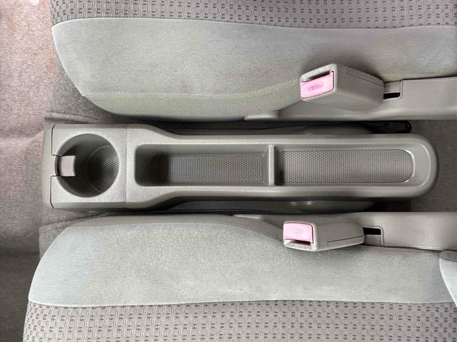 エブリイワゴン ＰＺターボスペシャル　ＥＴＣ　両側電動スライドドア　ナビ　ＴＶ　ＨＩＤ　キーレスエントリー　電動格納ミラー　ＡＴ　盗難防止システム　ＡＢＳ　ＣＤ　ＵＳＢ　アルミホイール　衝突安全ボディ　エアコン　パワーステアリング（32枚目）