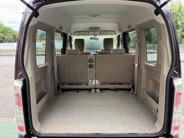 エブリイワゴン ＰＺターボスペシャル　ＥＴＣ　両側電動スライドドア　ナビ　ＴＶ　ＨＩＤ　キーレスエントリー　電動格納ミラー　ＡＴ　盗難防止システム　ＡＢＳ　ＣＤ　ＵＳＢ　アルミホイール　衝突安全ボディ　エアコン　パワーステアリング（44枚目）