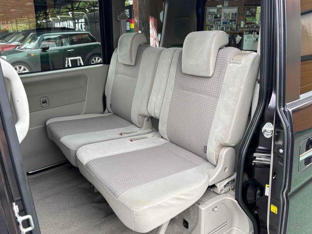 エブリイワゴン ＰＺターボスペシャル　ＥＴＣ　両側電動スライドドア　ナビ　ＴＶ　ＨＩＤ　キーレスエントリー　電動格納ミラー　ＡＴ　盗難防止システム　ＡＢＳ　ＣＤ　ＵＳＢ　アルミホイール　衝突安全ボディ　エアコン　パワーステアリング（46枚目）