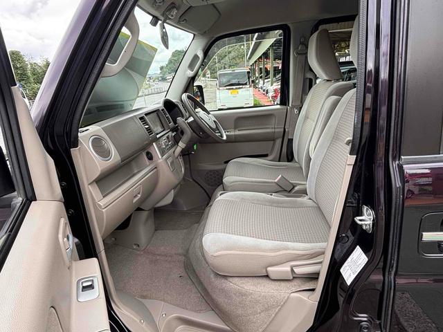 エブリイワゴン ＰＺターボスペシャル　ＥＴＣ　両側電動スライドドア　ナビ　ＴＶ　ＨＩＤ　キーレスエントリー　電動格納ミラー　ＡＴ　盗難防止システム　ＡＢＳ　ＣＤ　ＵＳＢ　アルミホイール　衝突安全ボディ　エアコン　パワーステアリング（57枚目）