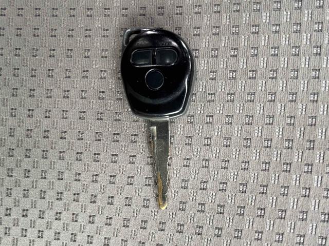 エブリイワゴン ＰＺターボスペシャル　ＥＴＣ　両側電動スライドドア　ナビ　ＴＶ　ＨＩＤ　キーレスエントリー　電動格納ミラー　ＡＴ　盗難防止システム　ＡＢＳ　ＣＤ　ＵＳＢ　アルミホイール　衝突安全ボディ　エアコン　パワーステアリング（58枚目）