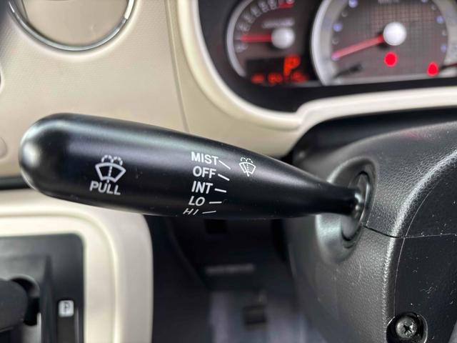 ミラココア ココアＸ　ナビ　ＴＶ　キーレスエントリー　アイドリングストップ　電動格納ミラー　ベンチシート　ＣＶＴ　盗難防止システム　ＡＢＳ　ＣＤ　ＵＳＢ　ミュージックプレイヤー接続可　ルーフレール　衝突安全ボディ　エアコン（8枚目）