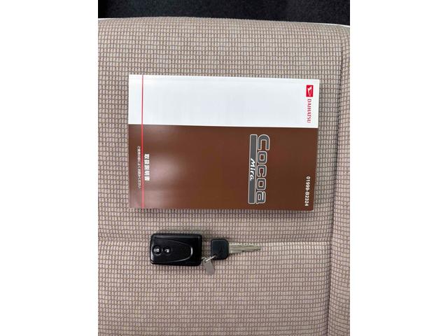 ミラココア ココアＸ　ナビ　ＴＶ　キーレスエントリー　アイドリングストップ　電動格納ミラー　ベンチシート　ＣＶＴ　盗難防止システム　ＡＢＳ　ＣＤ　ＵＳＢ　ミュージックプレイヤー接続可　ルーフレール　衝突安全ボディ　エアコン（53枚目）