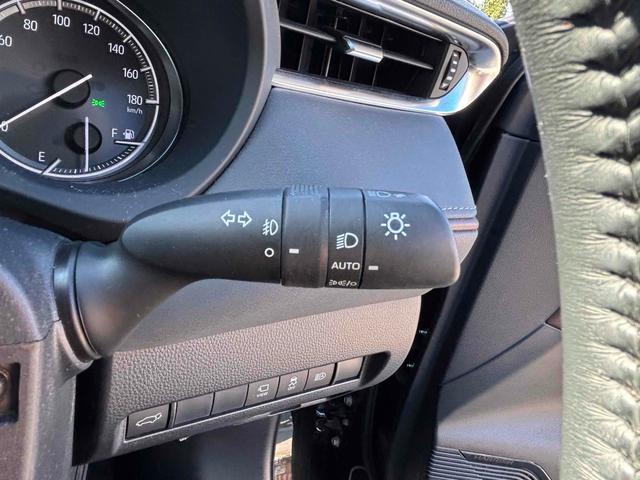 ハリアー Ｚ　全周囲カメラ　クリアランスソナー　オートクルーズコントロール　レーンアシスト　パワーシート　衝突被害軽減システム　ナビ　ＴＶ　オートマチックハイビーム　オートライト　ＬＥＤヘッドランプ　電動リアゲート（58枚目）