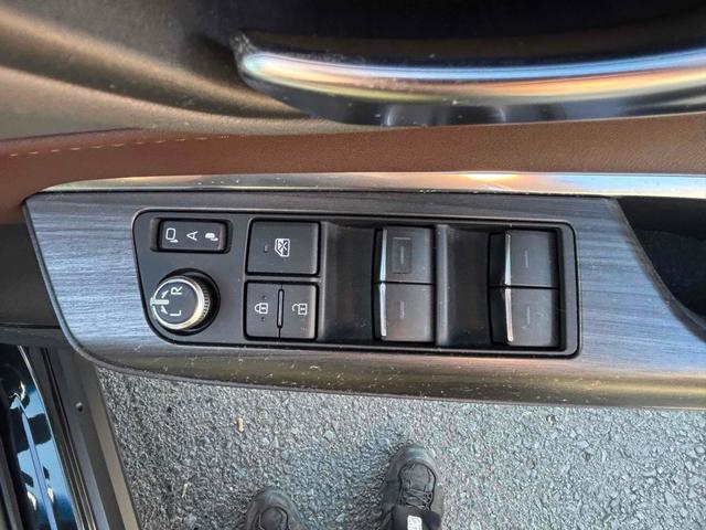 ハリアー Ｚ　全周囲カメラ　クリアランスソナー　オートクルーズコントロール　レーンアシスト　パワーシート　衝突被害軽減システム　ナビ　ＴＶ　オートマチックハイビーム　オートライト　ＬＥＤヘッドランプ　電動リアゲート（62枚目）