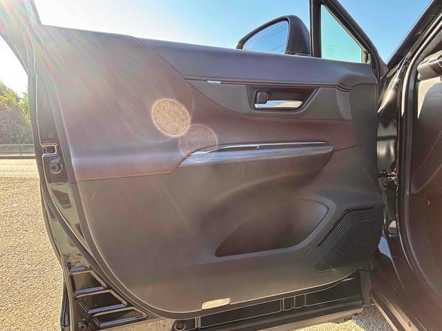 ハリアー Ｚ　全周囲カメラ　クリアランスソナー　オートクルーズコントロール　レーンアシスト　パワーシート　衝突被害軽減システム　ナビ　ＴＶ　オートマチックハイビーム　オートライト　ＬＥＤヘッドランプ　電動リアゲート（64枚目）