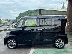 入庫後の点検・外装磨き・車内クリーニングはもちろん、お客様に納車するその時まで、日々の品質管理も厳しく行っております。 5