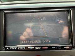 バックカメラ装着済！死角になりやすい後方もとても見やすいです☆車庫入れに自信がない方や縦列駐車が苦手な方にも、オススメな機能です！安心度もアップ！ 6