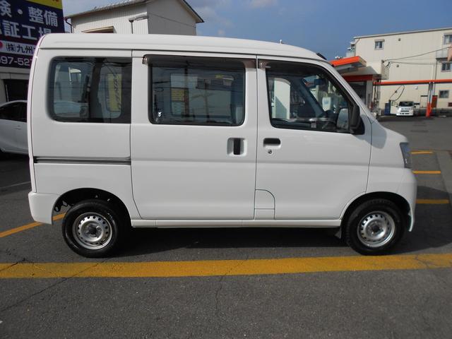 スペシャル 走行26070キロ/4速AT/ハイルーフ/両側スライド/集中ドアロック/禁煙車のお買得車(4枚目)