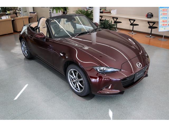 ロードスター ３５周年記念車　当店展示車　コーティング済み　室内展示（21枚目）