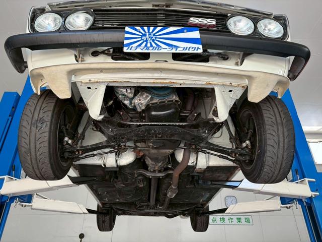 ブルーバード 　１８００ＳＳＳ　ローバック５速　Ｌ１８改２０００ｃｃ　ソレックス４４パイ　タコアシ　ストレート（37枚目）