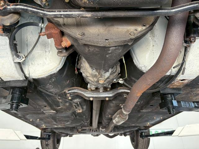ブルーバード 　１８００ＳＳＳ　ローバック５速　Ｌ１８改２０００ｃｃ　ソレックス４４パイ　タコアシ　ストレート（39枚目）