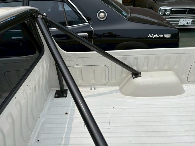 サニートラック ロングＤＸ　ＷＥＢＥＲ４５　タコアシ　サイド管　Ｆ車高調　ロールバー　純正クーラー　ワタナベ１４インチＦ８．５Ｊ　Ｒ１０．０Ｊ　Ａ１２改１３００ｃｃ　ハイカム７４度（10枚目）