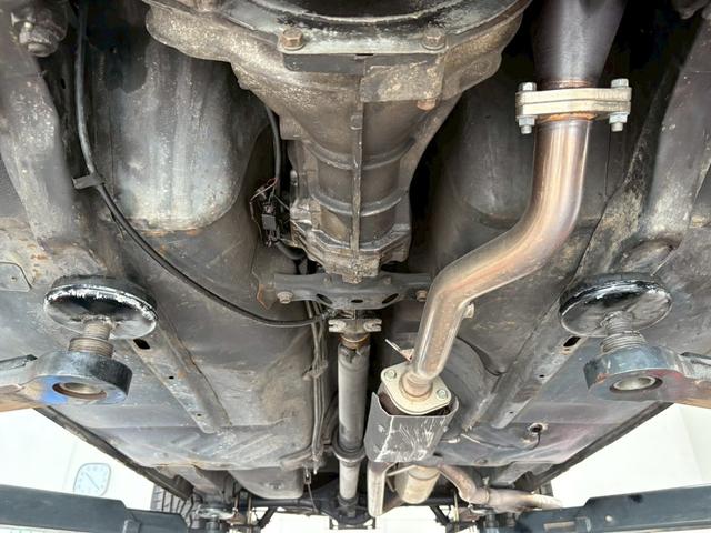 サニートラック ロングＤＸ　ＷＥＢＥＲ４５　タコアシ　サイド管　Ｆ車高調　ロールバー　純正クーラー　ワタナベ１４インチＦ８．５Ｊ　Ｒ１０．０Ｊ　Ａ１２改１３００ｃｃ　ハイカム７４度（36枚目）