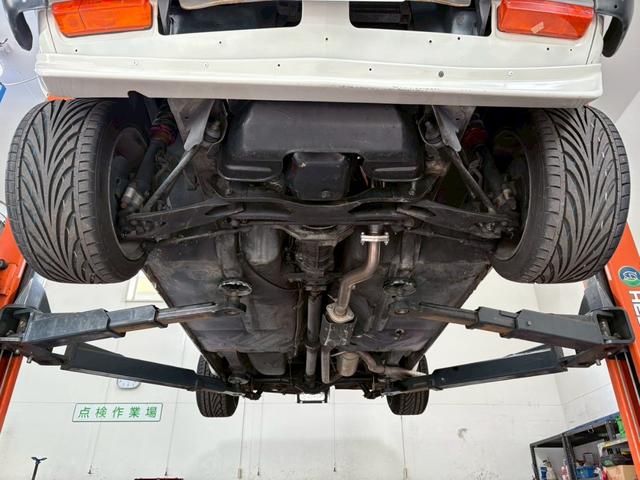 サニートラック ロングＤＸ　ＷＥＢＥＲ４５　タコアシ　サイド管　Ｆ車高調　ロールバー　純正クーラー　ワタナベ１４インチＦ８．５Ｊ　Ｒ１０．０Ｊ　Ａ１２改１３００ｃｃ　ハイカム７４度（37枚目）