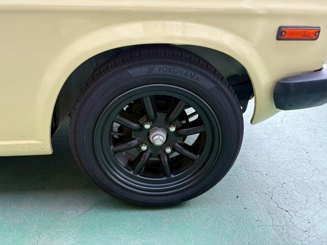 サニートラック ロングＤＸ　Ａ１５載換公認済　ソレックス４０パイ　タコアシ　デュアルマフラー　Ｆ車高調（14枚目）