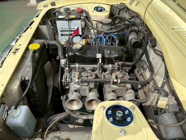 サニートラック ロングＤＸ　Ａ１５載換公認済　ソレックス４０パイ　タコアシ　デュアルマフラー　Ｆ車高調（34枚目）