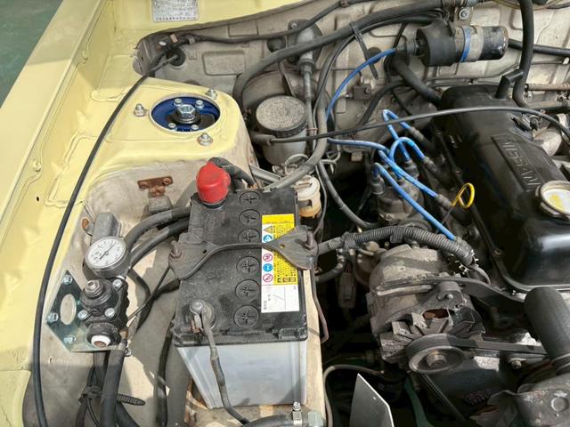 サニートラック ロングＤＸ　Ａ１５載換公認済　ソレックス４０パイ　タコアシ　デュアルマフラー　Ｆ車高調（47枚目）