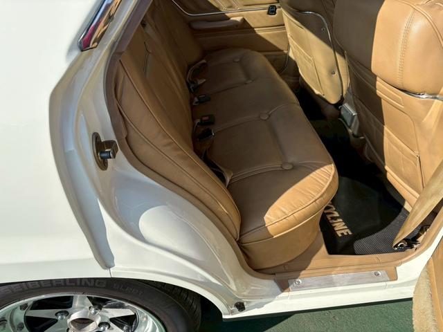 スカイライン ２０００ＧＴ－Ｅ　Ｘ　純正本革　ソレクッス４０　５速　タコアシ　マフラー　車高調（48枚目）