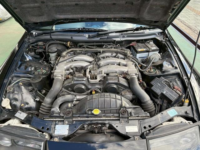 フェアレディＺ バージョンＳ　ノーマルルーフ　ノンターボ　５速　車高調　マフラー　１８インチアルミ　タイミングベルト交換済み（20枚目）