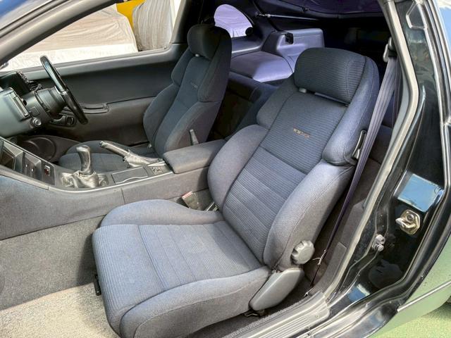 フェアレディＺ バージョンＳ　ノーマルルーフ　ノンターボ　５速　車高調　マフラー　１８インチアルミ　タイミングベルト交換済み（21枚目）