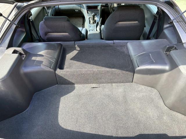 フェアレディＺ バージョンＳ　ノーマルルーフ　ノンターボ　５速　車高調　マフラー　１８インチアルミ　タイミングベルト交換済み（25枚目）