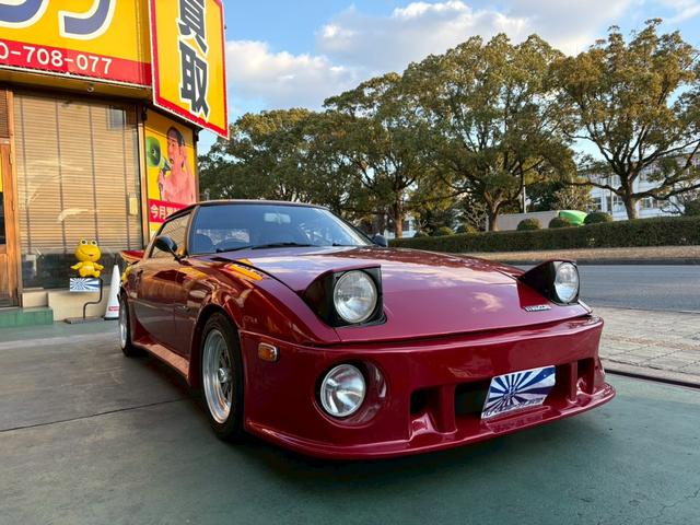 マツダ サバンナRX-7 ダウンドラフトWEBER仕様 5速 フルエアロ タコアシ マフラー 車高調 アイローネゲート オイルクーラー アルミラジエター(11枚目)