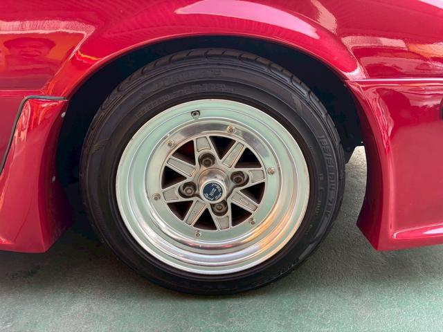 マツダ サバンナRX-7 ダウンドラフトWEBER仕様 5速 フルエアロ タコアシ マフラー 車高調 アイローネゲート オイルクーラー アルミラジエター(33枚目)