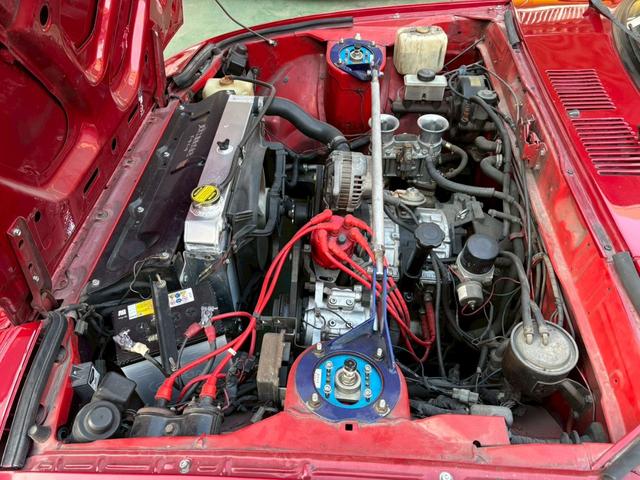 マツダ サバンナRX-7 ダウンドラフトWEBER仕様 5速 フルエアロ タコアシ マフラー 車高調 アイローネゲート オイルクーラー アルミラジエター(39枚目)