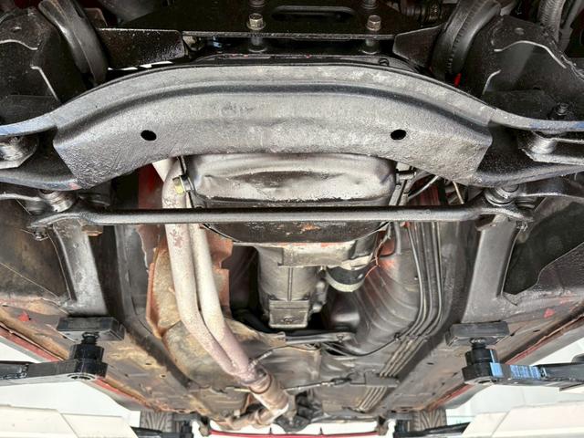 マツダ サバンナRX-7 ダウンドラフトWEBER仕様 5速 フルエアロ タコアシ マフラー 車高調 アイローネゲート オイルクーラー アルミラジエター(43枚目)