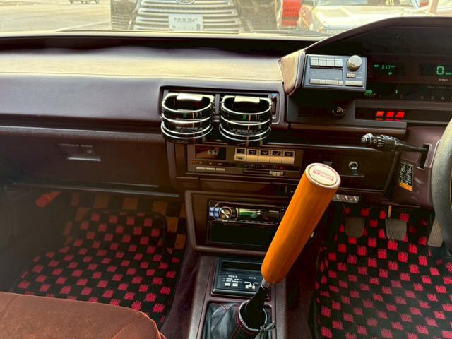 クレスタ 　エンジンＯＨ後１０００Ｋｍ　５速　ツインカムデジパネ　車高調　ＬＳＤ　フジツボタコアシ　ハヤシストリートリム鏡面加工　エアコン修理渡し（14枚目）