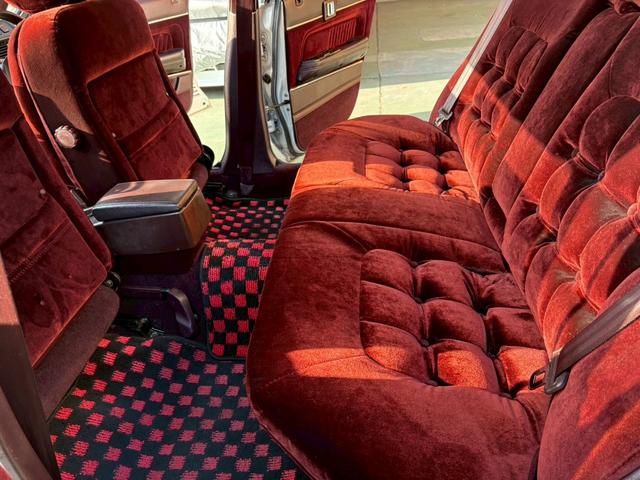 クレスタ 　エンジンＯＨ後１０００Ｋｍ　５速　ツインカムデジパネ　車高調　ＬＳＤ　フジツボタコアシ　ハヤシストリートリム鏡面加工　エアコン修理渡し（24枚目）