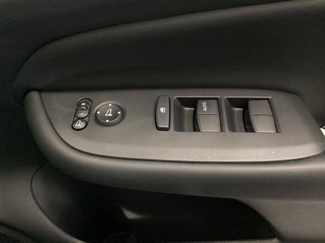 フィット ホーム　リアカメラ　ドラレコ　ＥＴＣ　前後ソナー　ＥＳＣ　バックモニター　オートエアコン　盗難防止システム　ＬＥＤヘッドランプ　追突軽減ブレーキ　オートライト　スマートキー　ＡＢＳ　サイドカーテンエアバック（27枚目）