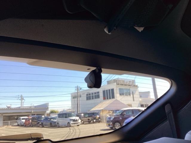 ヴェゼル e:HEVPLaY メモリーナビ ドラレコ ETC 衝突被害軽減ブレーキ カーテンエアバッグ 盗難防止装置 アイドルストップ ABS ESC フルオートエアコン リアカメラ シートヒータ エアバッグ Aライト 記録簿(15枚目)