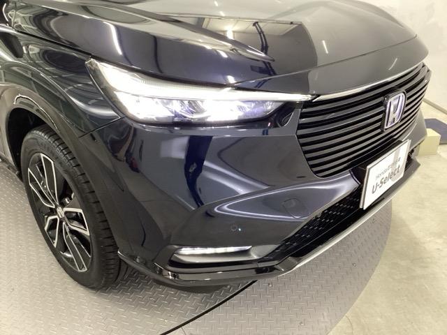 ヴェゼル ｅ：ＨＥＶＺ　メモリーナビ　ドラレコ　ＥＴＣ　衝突回避支援ブレーキ機能　スマキ　Ｐトランク　フルオートエアコン　Ｄレコ　エアバッグ　両席エアバック　Ｒカメ　パワーウィンドウ　ＬＥＤランプ　ソナー　クルーズＣ　ＵＳＢ（20枚目）